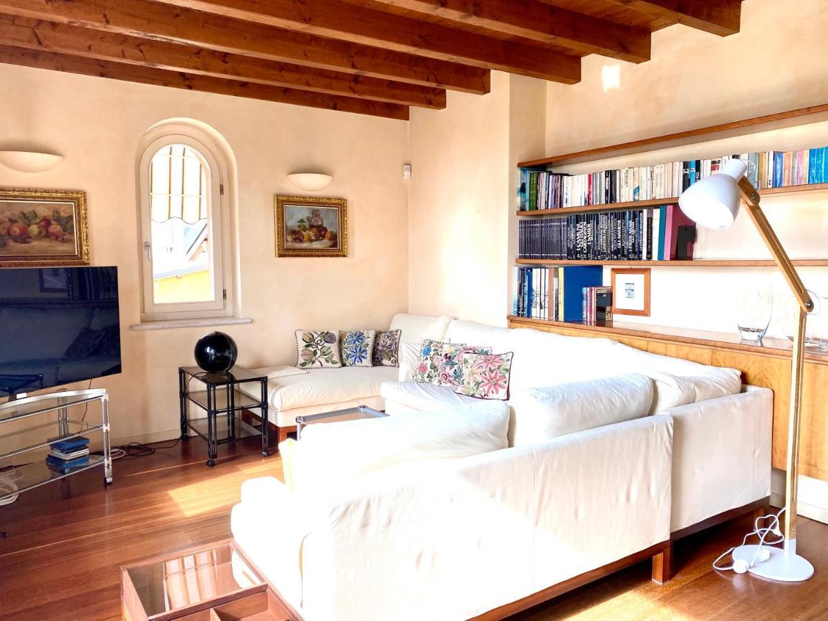 Residence Corte Ferrari -Ciao Vacanze- Moniga del Garda Kültér fotó