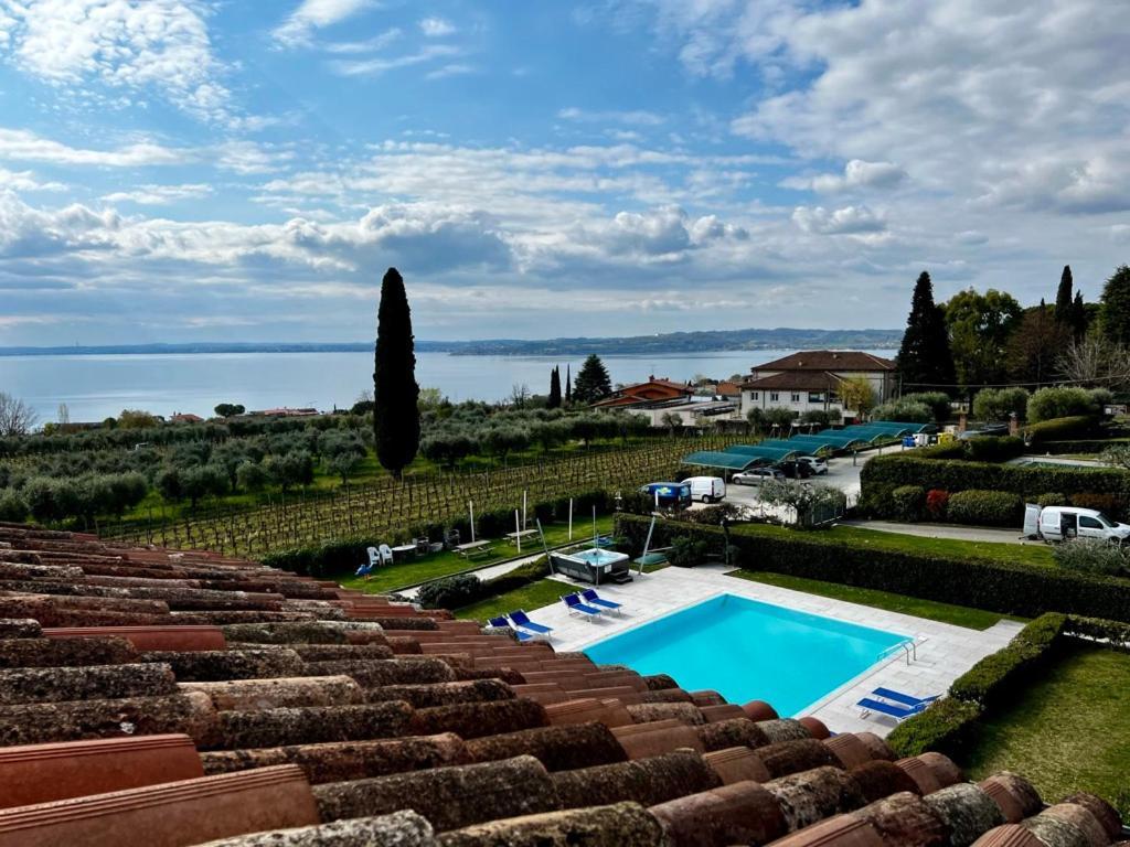 Residence Corte Ferrari -Ciao Vacanze- Moniga del Garda Kültér fotó