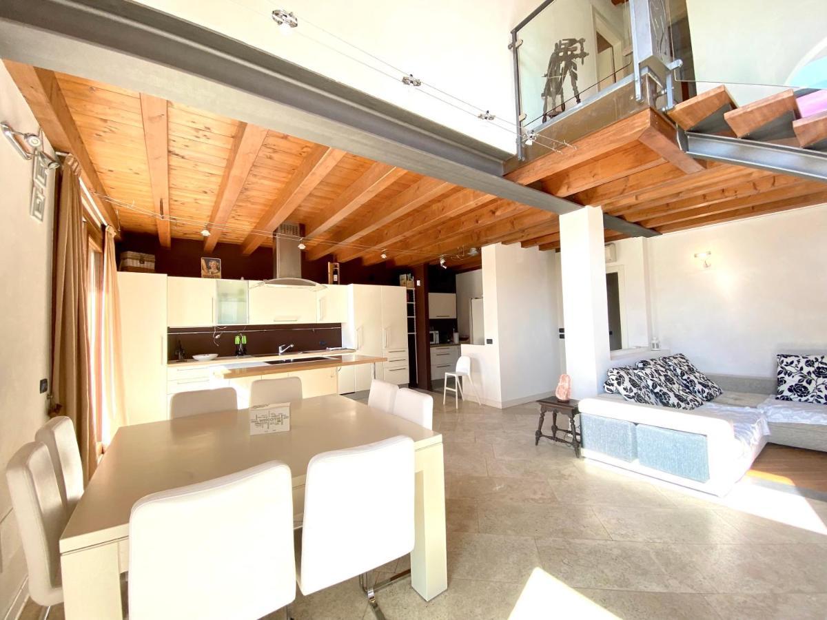 Residence Corte Ferrari -Ciao Vacanze- Moniga del Garda Kültér fotó