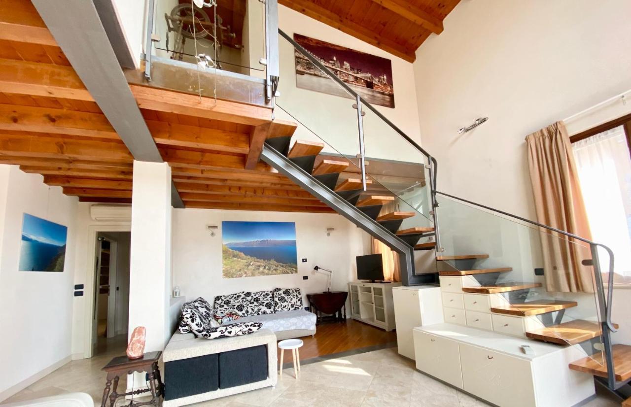 Residence Corte Ferrari -Ciao Vacanze- Moniga del Garda Kültér fotó