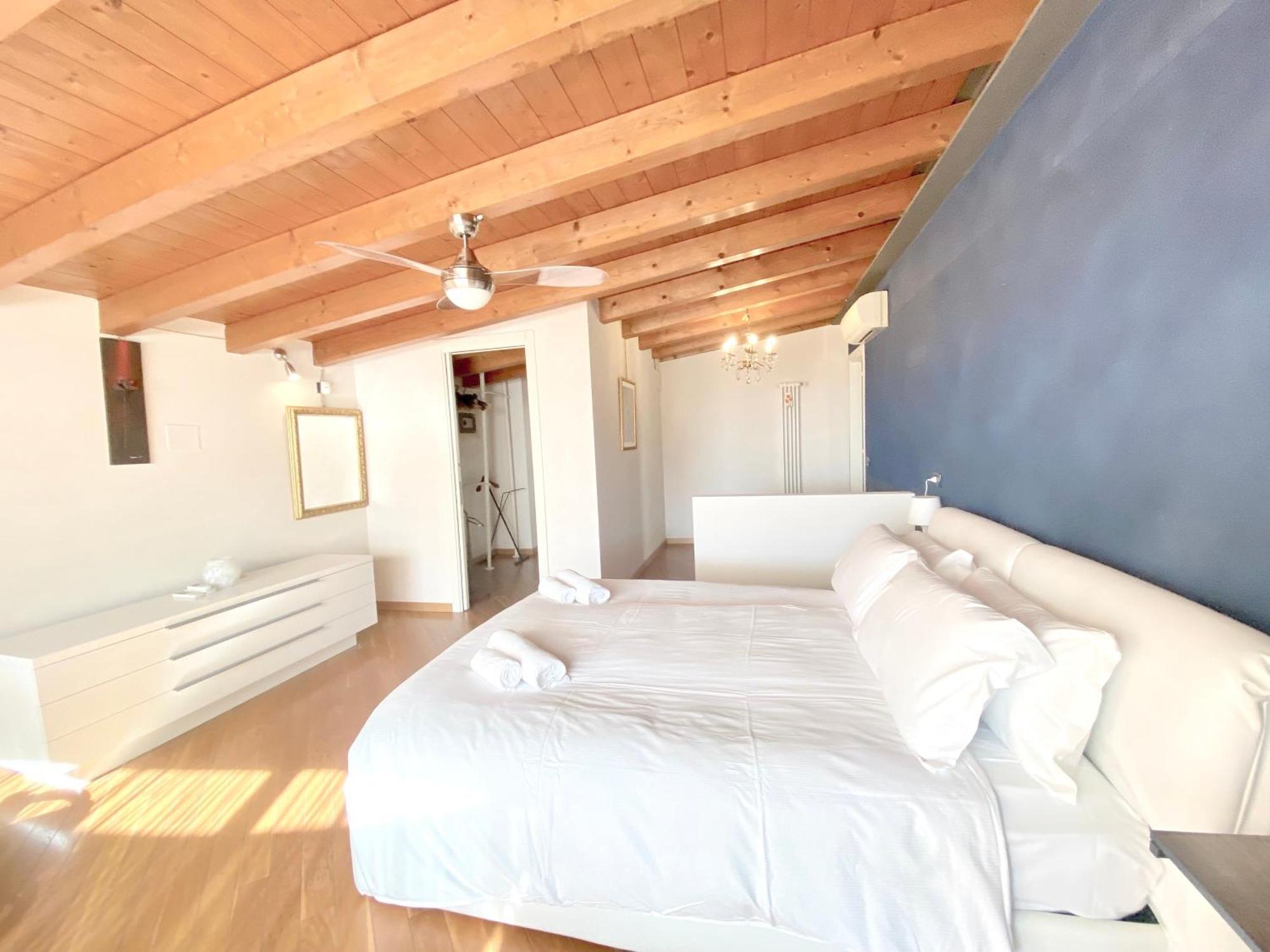 Residence Corte Ferrari -Ciao Vacanze- Moniga del Garda Kültér fotó