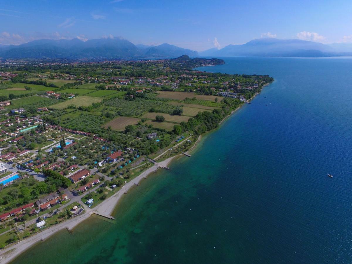 Residence Corte Ferrari -Ciao Vacanze- Moniga del Garda Kültér fotó
