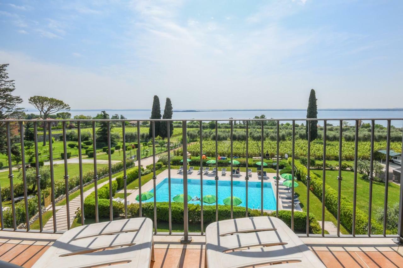 Residence Corte Ferrari -Ciao Vacanze- Moniga del Garda Kültér fotó